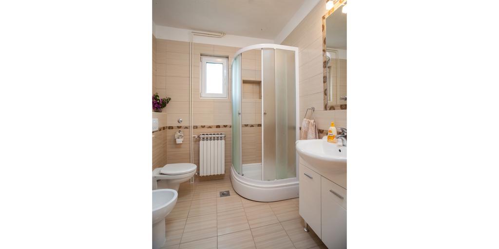 Apartment Nevia Makarska Rom bilde